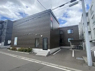 レオパレス華美館【2階】の外観