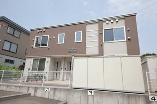 ウエストフィールド宮の丘【1階】の外観