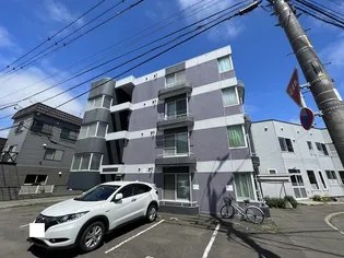 プラザイン八軒【3階】の外観