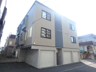 URIZUN APT.(うりずん)【105号室】の外観