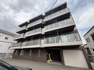 プレシェルト山の手通【4階】の外観