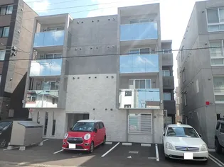 プリオール二十四軒【3階】の外観