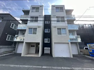 NINA【4階】の外観