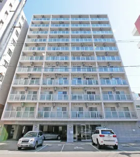 コンフォリア北三条【11階】の外観