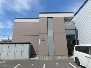 シャーメゾンリブレ八軒【1階】の外観