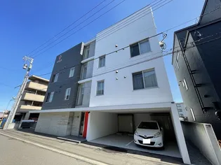 ビラ・ソラシア【3階】の外観