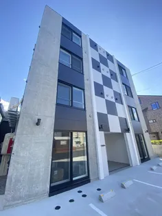 LIVING WITH MOTO【303号室】の外観