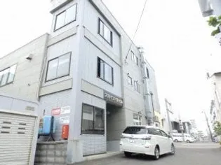 スカイエイトビル【3階】の外観