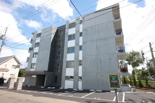 ラピス山の手【1階】の外観