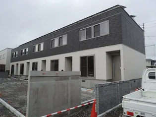 アコルデガーデンA棟【105号室】の外観