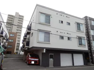 パークリュクスN18 ロイヤルヴィラ【201号室】の外観