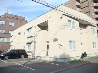 メゾン館山【201号室】の外観