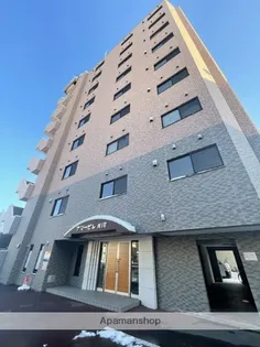 北海道札幌市東区北十六条東7丁目【マンション】の外観