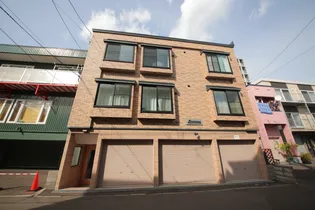 シーズンズ元町【105号室】の外観