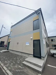 レオパレスビクトワール【204号室】の外観