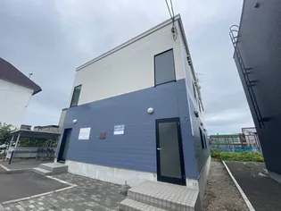 レオパレスグレイス【203号室】の外観