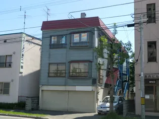 サンマンション【201号室】の外観