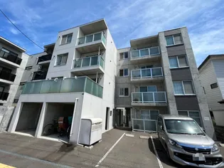 アドラブール麻生【303号室号室】の外観