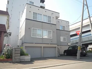 メゾン入山の画像