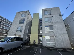 アールズシティ元町の画像