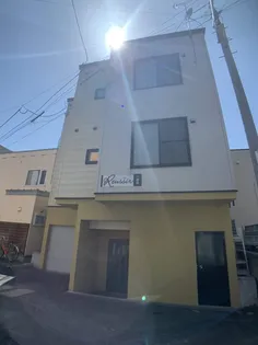 レユシール六番館【201号室】の外観