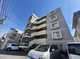 グラード元町【405号室】の外観