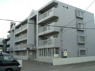 十一屋マンション【4階】の外観