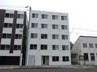 ヴィエルジュ北13条【4階】の外観