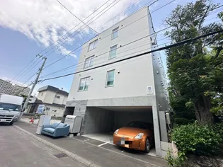 Mies (ミース)【2階】の外観