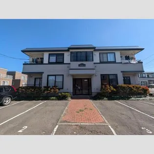 エスタシオン A【1階】の外観