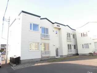 レスタシオン元町 壱弐参四番館【1階】の外観