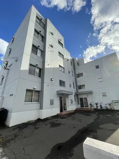 ドミ西野【4階】の外観