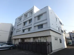 ルミナス八軒【203号室】の外観