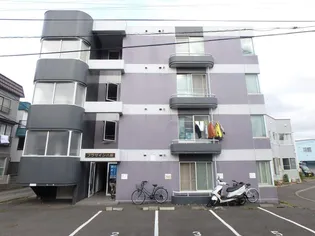 プラザイン八軒【2階】の外観