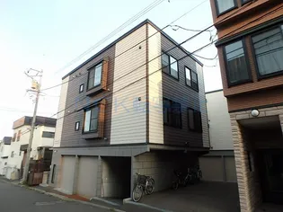 フェリスファミリアIIIの画像