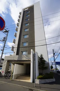 アンブローシア【6階】の外観