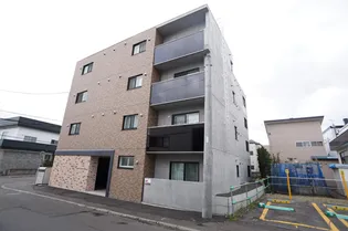 ラグゼ山の手【3階】の外観