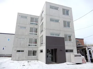 LANGRES HASSAMU【2階】の外観