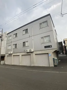 WEST COURT Bの画像