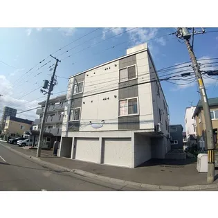 MAHALO【2階】の外観
