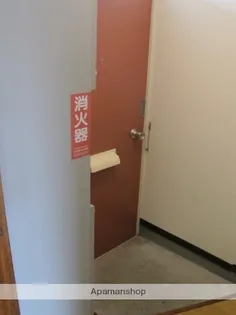 パリオ①【22号室】の玄関