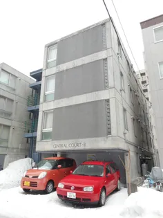 セントラルコートBの画像