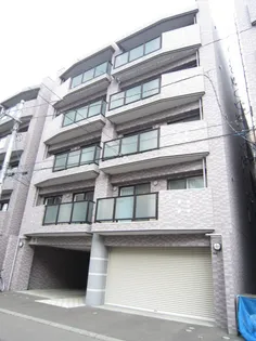 カサール・ガルシア【0402号室】の外観