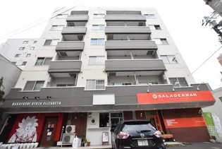 キャトルセゾン【2階】の外観