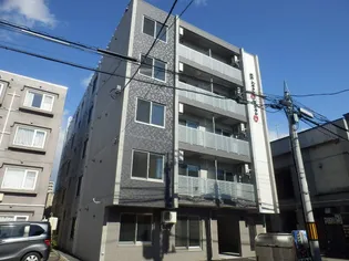 グランオルセーS8の画像