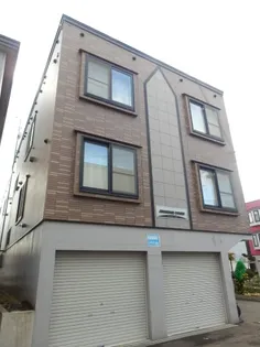 ジュネスコート元町【2階】の外観