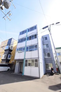 アイアール東札幌【4階】の外観