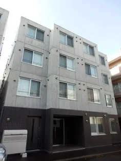 アルバ元町【2階】の外観