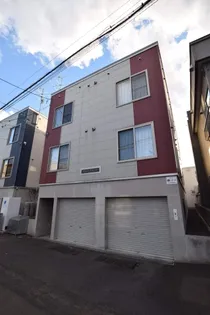 メイプルメゾン【2階】の外観