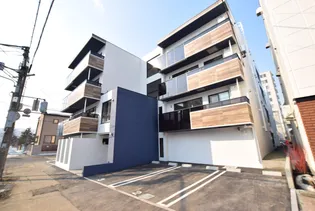 ピオネロ山鼻【3階】の外観